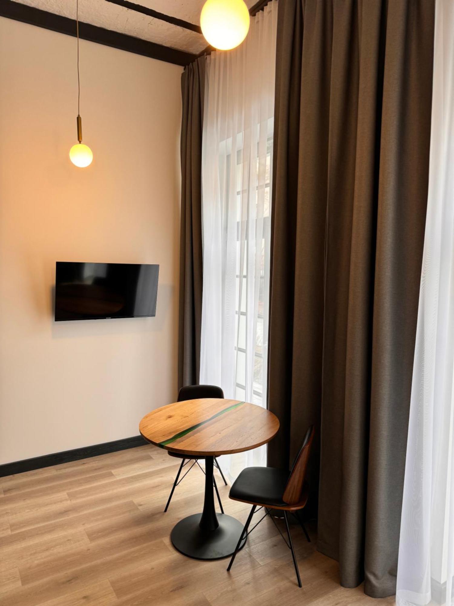 Apartamenty Biblio Lodź Bagian luar foto