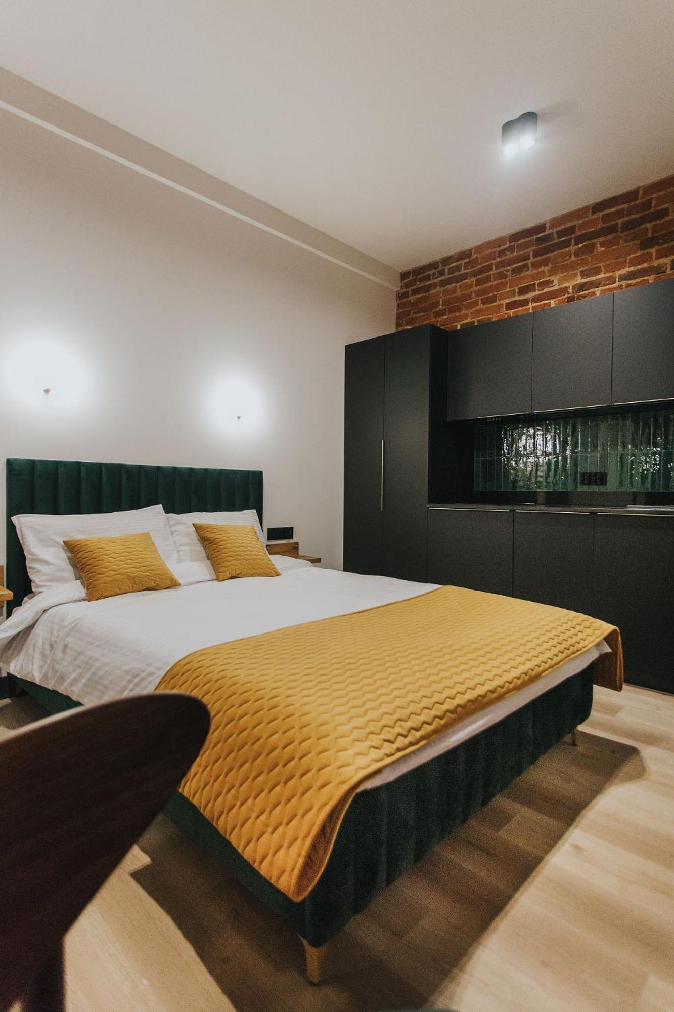 Apartamenty Biblio Lodź Bagian luar foto