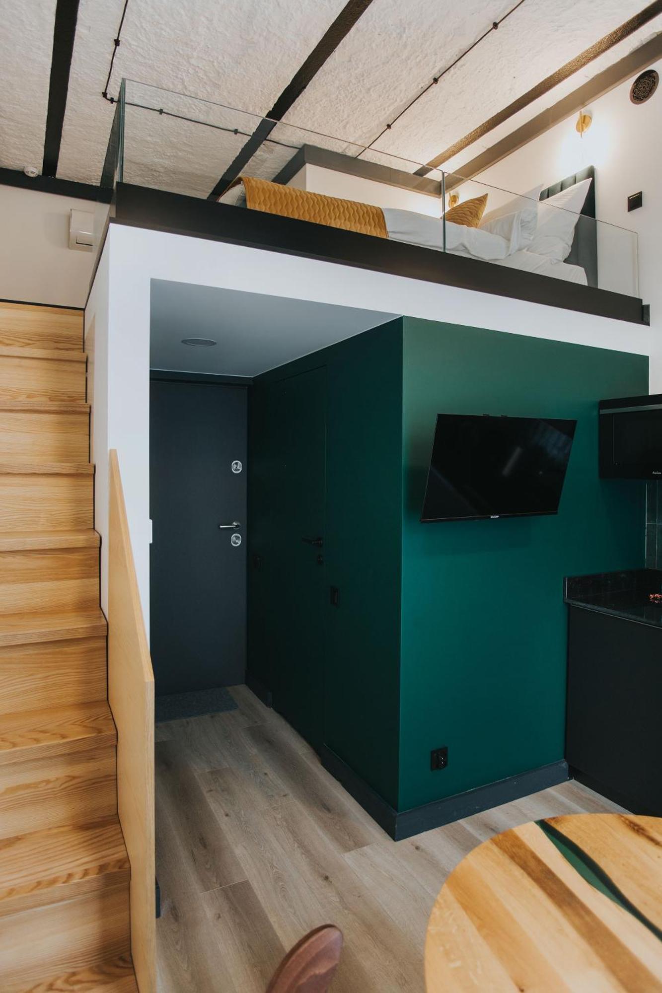 Apartamenty Biblio Lodź Bagian luar foto