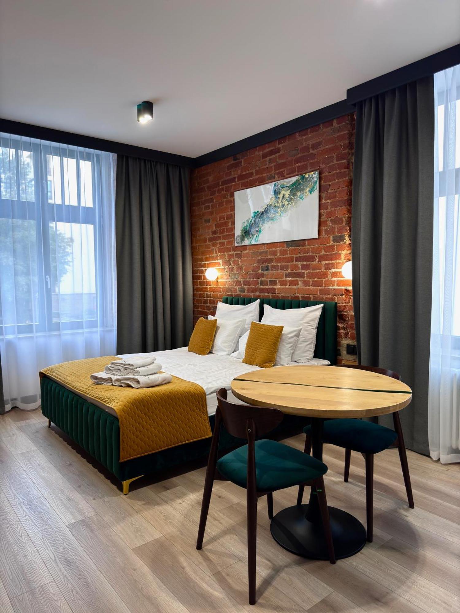 Apartamenty Biblio Lodź Bagian luar foto